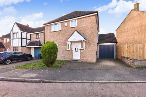 4 bedroom detached house for sale, The Pastures, Stevenage