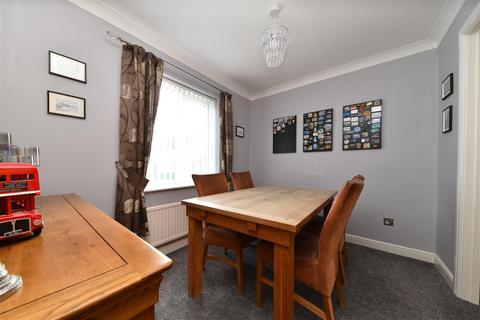 4 bedroom detached house for sale, The Pastures, Stevenage