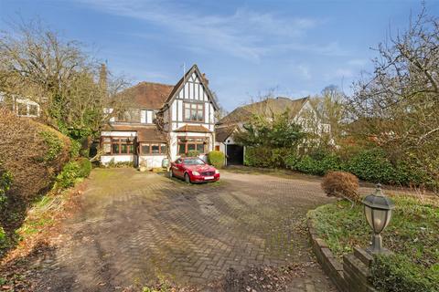 Grove End Lower Park Road, Chipstead, Coulsdon, CR5 3NR