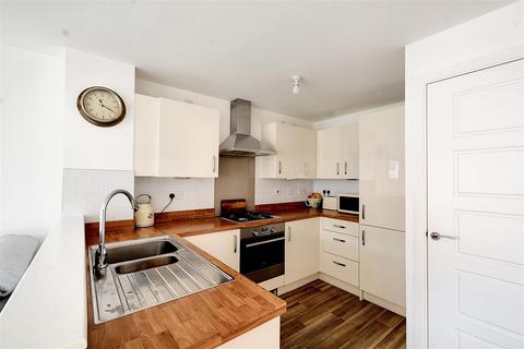 10 Verden Way, Nottingham, NG8 6BB