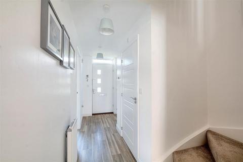 10 Verden Way, Nottingham, NG8 6BB
