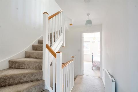 10 Verden Way, Nottingham, NG8 6BB