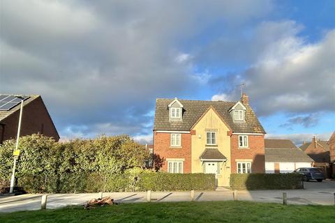 5 bedroom detached house for sale - Digby Green, Gloucester GL2