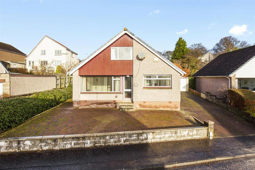 6 Kilburn Road, Crossford, KY12 8PH 3 bed detached house £230,000
