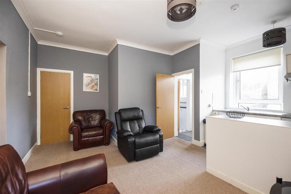 3c Millhill Street, Dunfermline 7.jpg