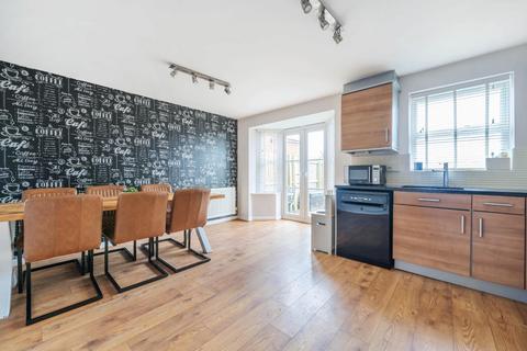 75 Sandwath Drive, Church Fenton, Tadcaster, LS24 9US