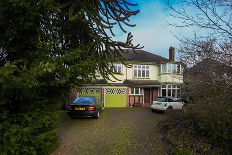 60 Fitz Roy Avenue, Birmingham, B17 8RJ
