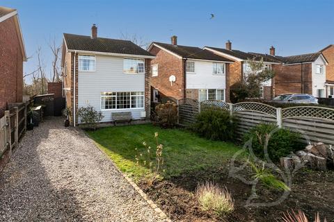 3 bedroom detached house for sale, Upland Road, West Mersea Colchester CO5