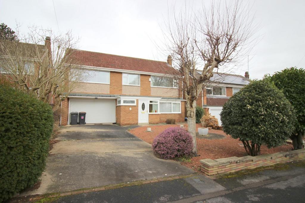 Carrowmore Road, Chester Le Street 5 bed detached house for sale £330,000