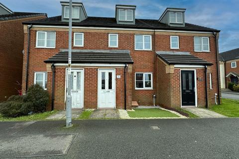 3 bedroom terraced house for sale, Crossfield Street, Blackburn. Lancs. BB2 3AL