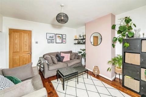 31 Lamerton Road, Reading, RG2 8AS