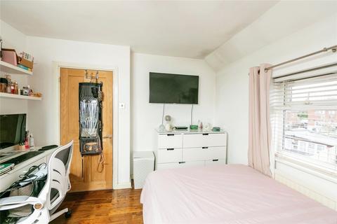31 Lamerton Road, Reading, RG2 8AS