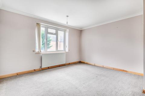 23 Latchmere Close, Richmond, TW10 5HQ