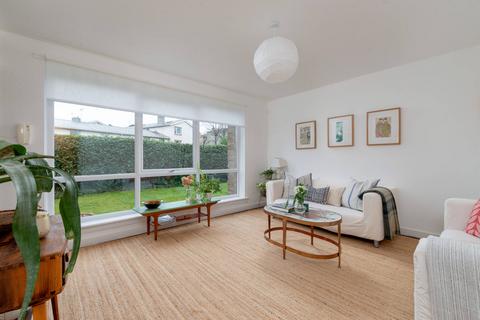 2 Belvedere Park, Edinburgh, EH6 4LR