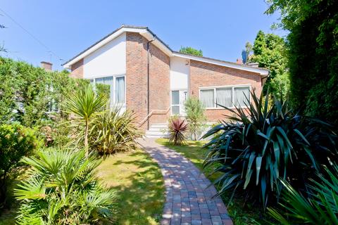 3 bedroom detached bungalow for sale, Woodland Drive, Hove BN3