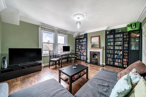 2 bedroom flat for sale, Merton Road, Wimbledon