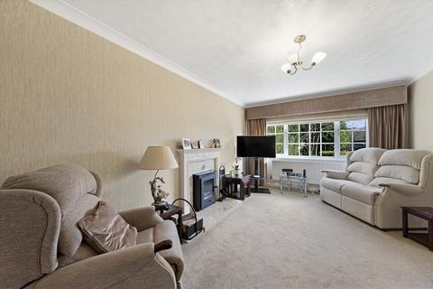 6 Saxon Dale, Kettering, NN16 9JN