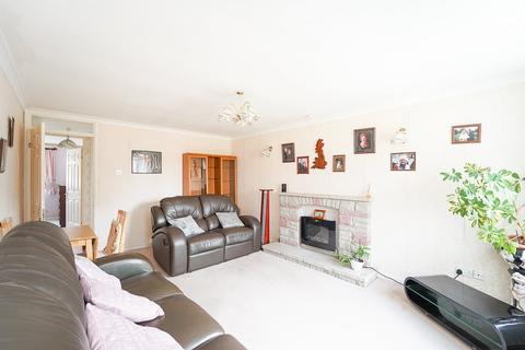 12 Vine Gardens, Weston-super-mare, BS22 6DN
