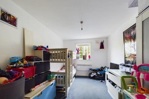 2 bedroom flat for sale, Harrisons Wharf, Purfleet-on-Thames, RM19