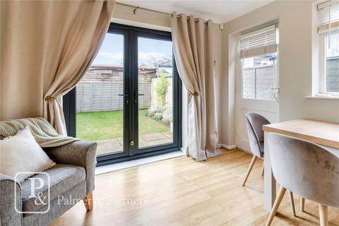 44 Adelaide Drive, Colchester, CO2 8UB
