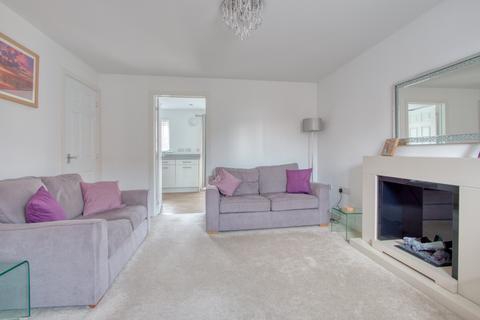3 bedroom end of terrace house for sale - 4 Hob Close, Monkton Heathfield, Taunton