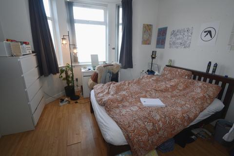 6 bedroom terraced house to rent, Moseley Road, Manchester M14