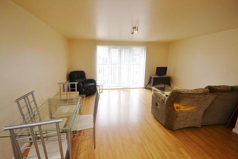 2 bedroom flat to rent, Percy Street, Manchester M15