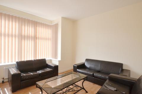 6 bedroom terraced house to rent, Upper Kent Road, Manchester M14