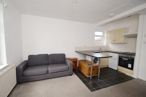 1 bedroom flat to rent - Beaconsfield, Manchester M14