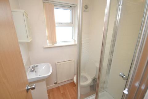 1 bedroom flat to rent, Birchfields Road, Manchester M13