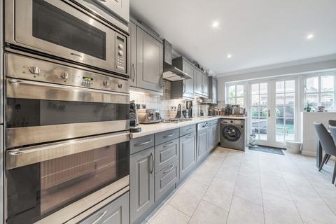 3 bedroom semi-detached house to rent, Rydens Road, Walton-On-Thames, KT12