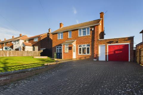 3 bedroom detached house for sale, Ditton Lane