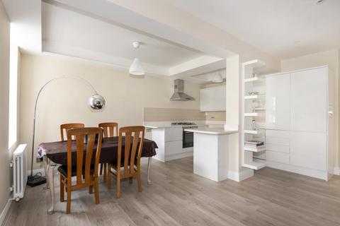 3 bedroom flat for sale, Carlton Hill,  St Johns Wood,  NW8
