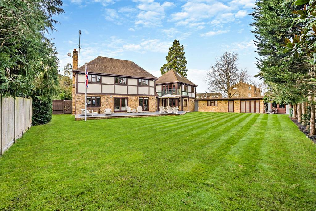 Horton Close, Maidenhead, Berkshire, SL6 4 bed detached house for sale