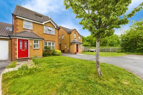 4 bedroom link detached house for sale, Tutor Close, Southampton SO31