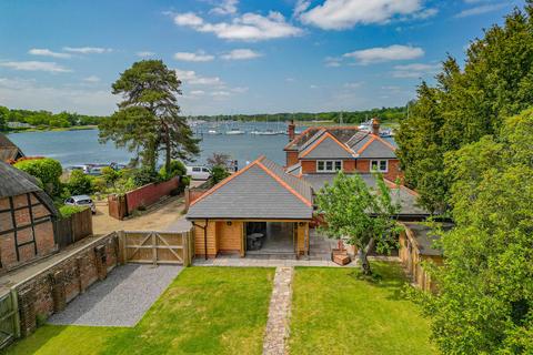 5 bedroom detached house for sale, Swanwick Shore Road, Southampton SO31