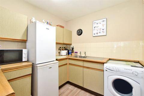 1 bedroom flat for sale - The Grange, High Street, Abbots Langley, Herts, WD5