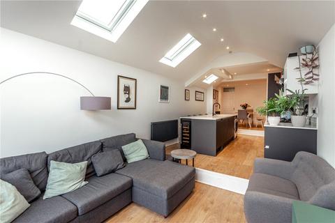 2 bedroom end of terrace house for sale - Clarence Road, Berkhamsted, Hertfordshire