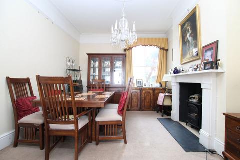 5 bedroom terraced house for sale, Brighton Road, Worthing BN11 2EU