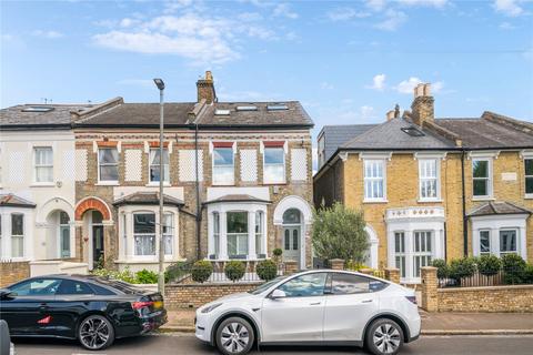 114 Ramsden Road, London, SW12 8RB
