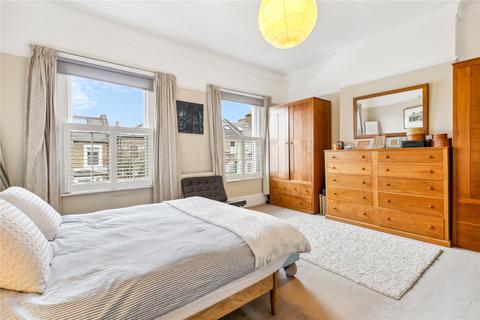 114 Ramsden Road, London, SW12 8RB