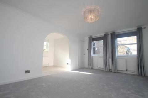 2 bedroom flat to rent, Trafalgar Court, Trafalgar Road, Harrogate, North Yorkshire, HG1