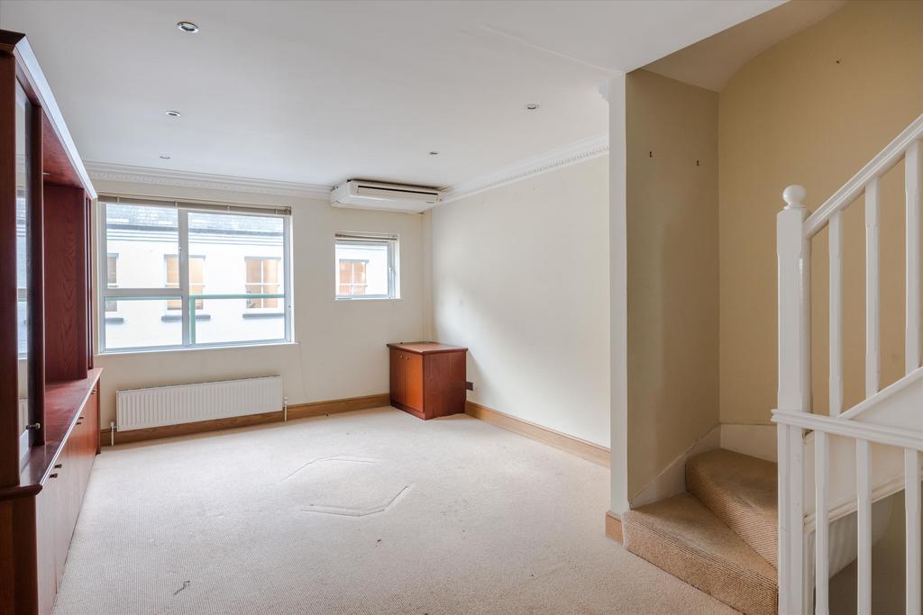 Jacobs Well Mews, Marylebone, W1U 4 bed terraced house for sale £