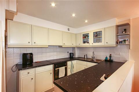 undefined, Meadowbrook Close, Colnbrook, Slough, Berkshire, SL3