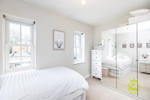 14 Chalice Close, Parkstone, Poole, BH14 0JS