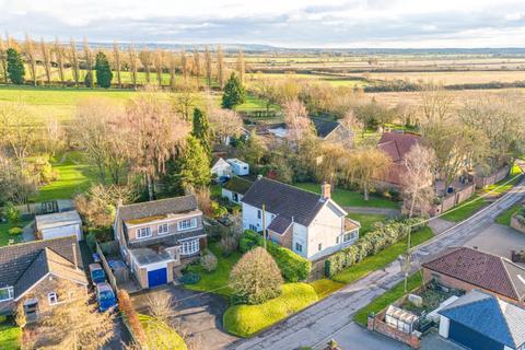 3 bedroom detached house for sale, Owmby Road, Searby, Barnetby, North Lincolnshire, DN38