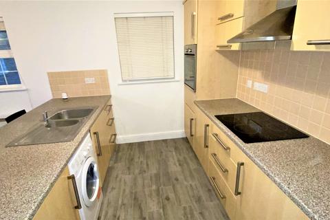 2 bedroom flat to rent, Westfield Gardens, Malpas, Newport