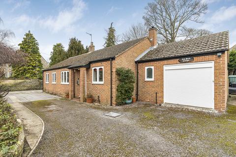 3 bedroom bungalow for sale, Church Lane, Wendlebury, OX25