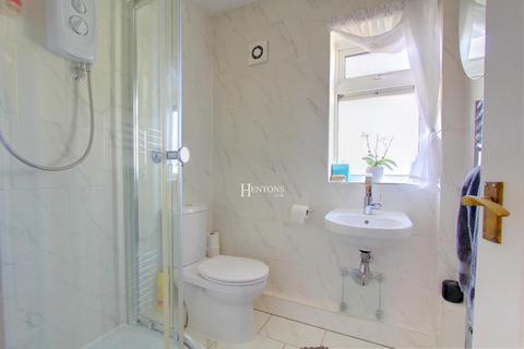 5 bedroom detached house for sale, Winnipeg Drive, Lakeside, Cardiff