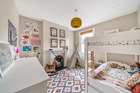62 Howson Road, London, SE4 2AT